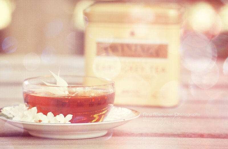 Cup of Tea with Flowers — Red