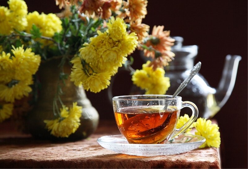 Cup of Tea with Flowers — Yellow, Serene