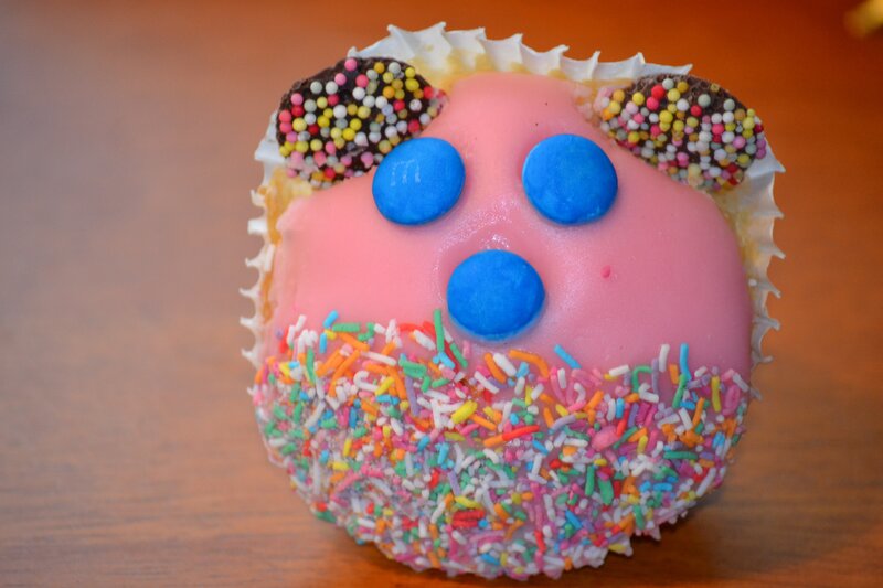 Cupcake Decorated as Bear