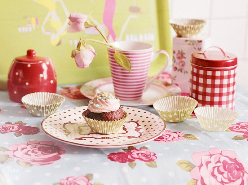Cupcake on a Plate