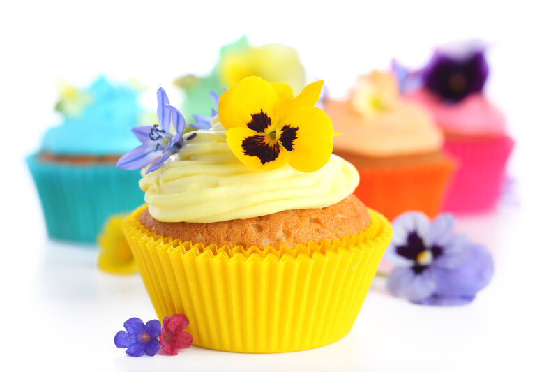 Cupcake with Edible Flowers