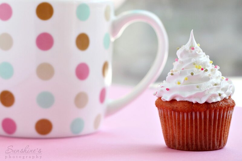 Cupcake with Frosting — White