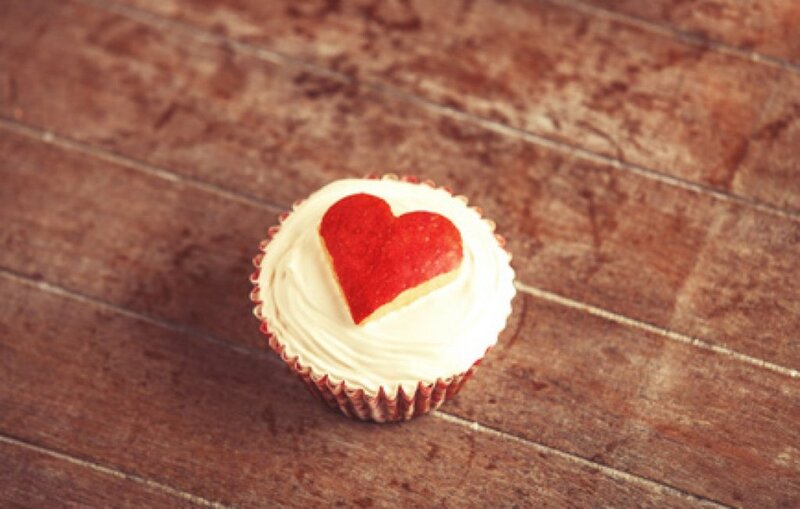 Cupcake with Heart Decoration — Red