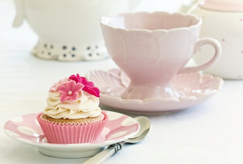 Cupcake with Pink Flowers