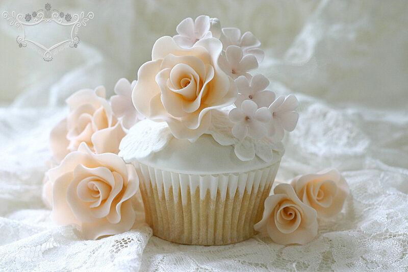 Cupcake with Sugar Flowers