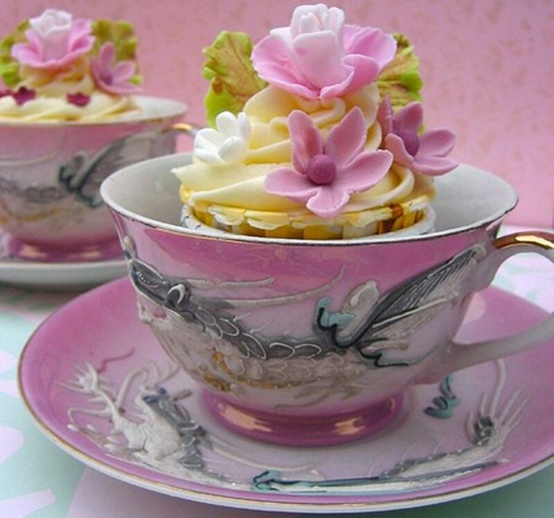 Cupcakes in Teacups
