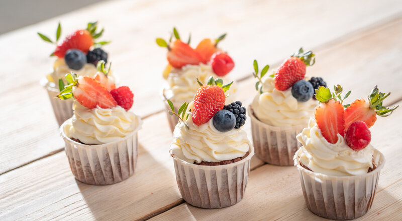 Cupcakes with Berries — White, Appetizing, Morning
