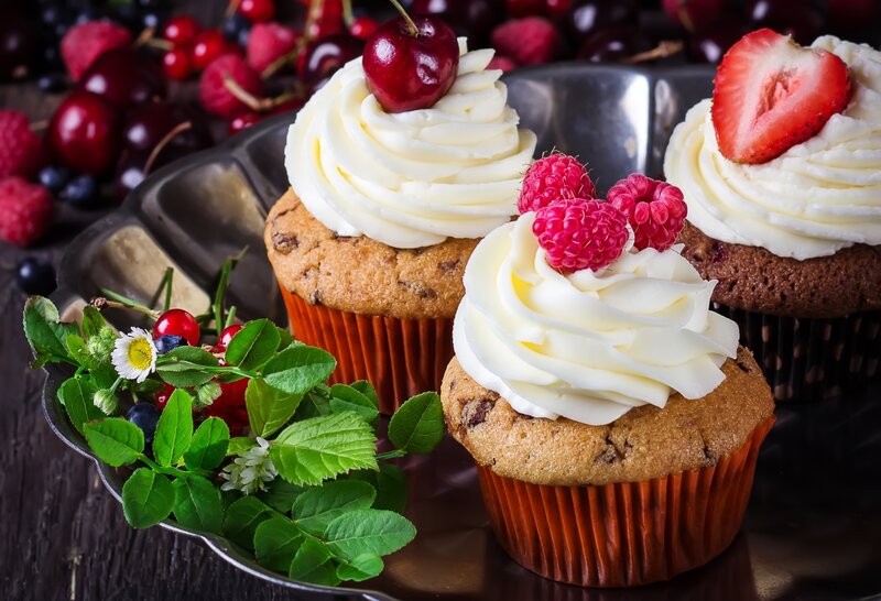 Cupcakes with Berries — White, Appetizing