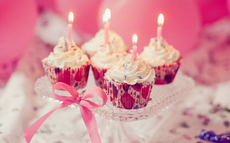 Cupcakes with Candles — Pink, Festive