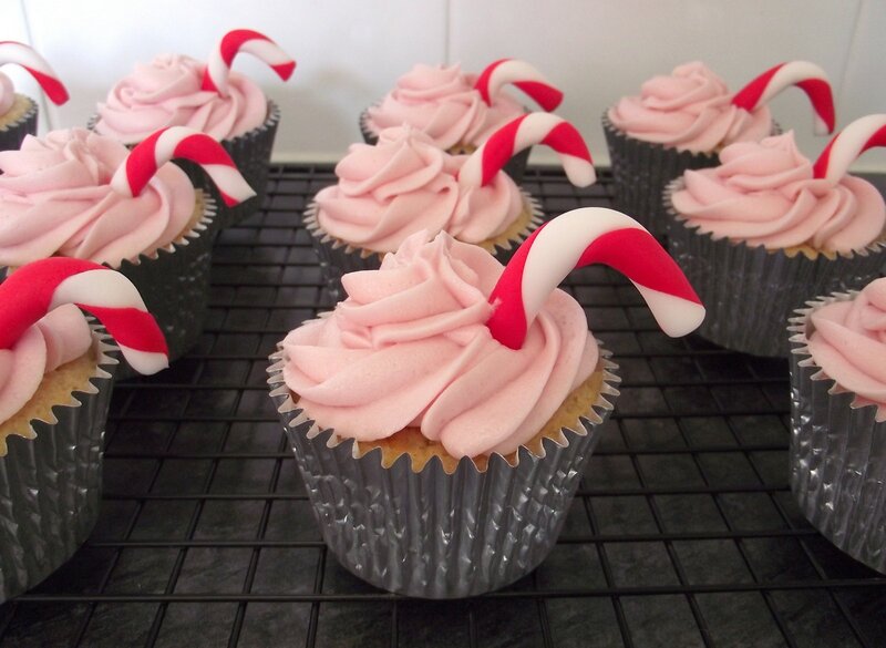 Cupcakes with Candy Canes