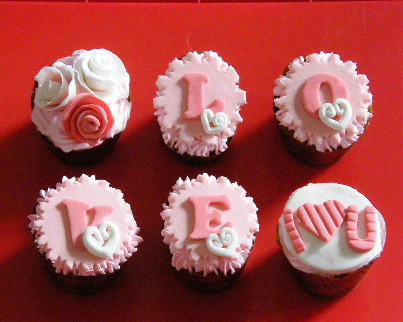 Cupcakes with Fondant Decorations — Red