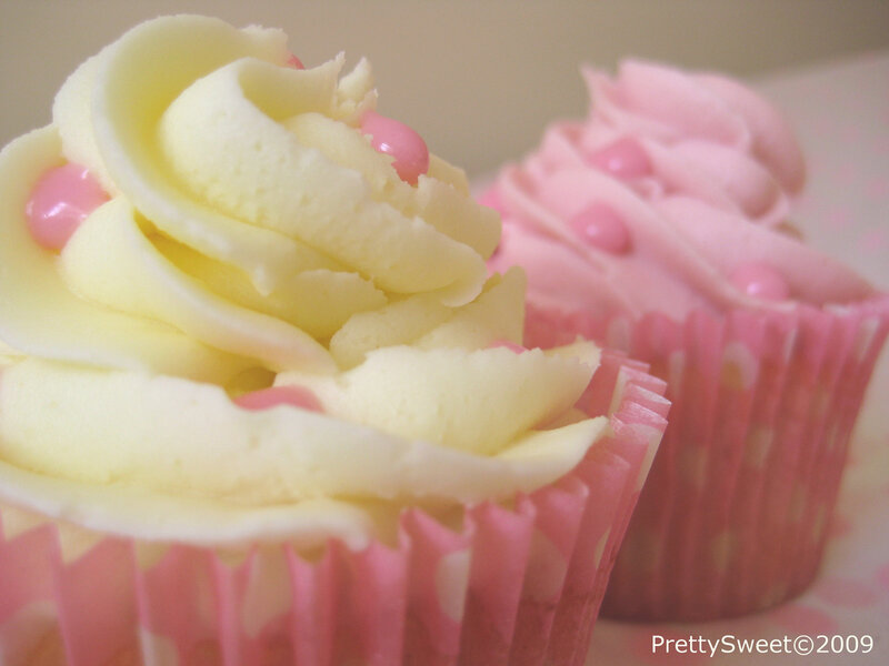 Cupcakes with frosting