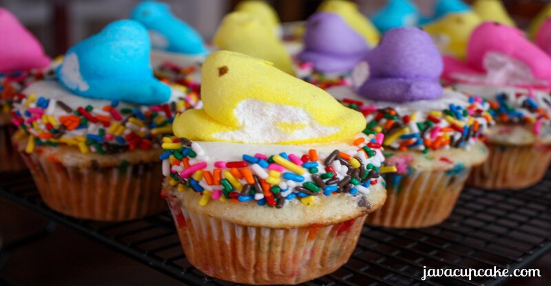 Cupcakes with Peeps