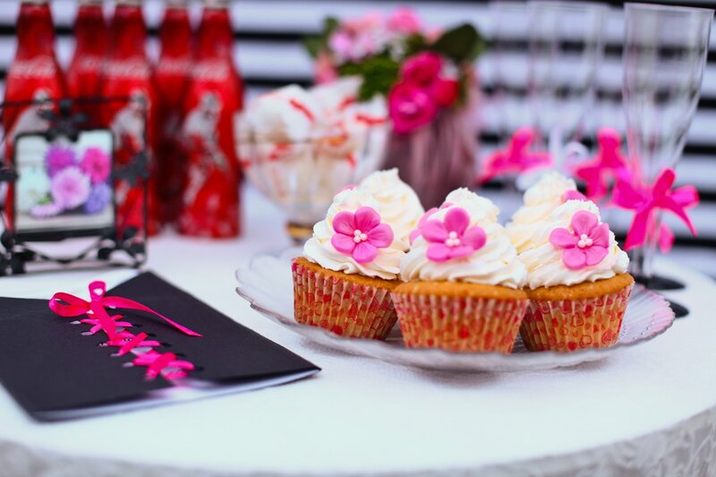 Cupcakes with Pink Flowers — Festive, Photograph, Coca-cola Bottles