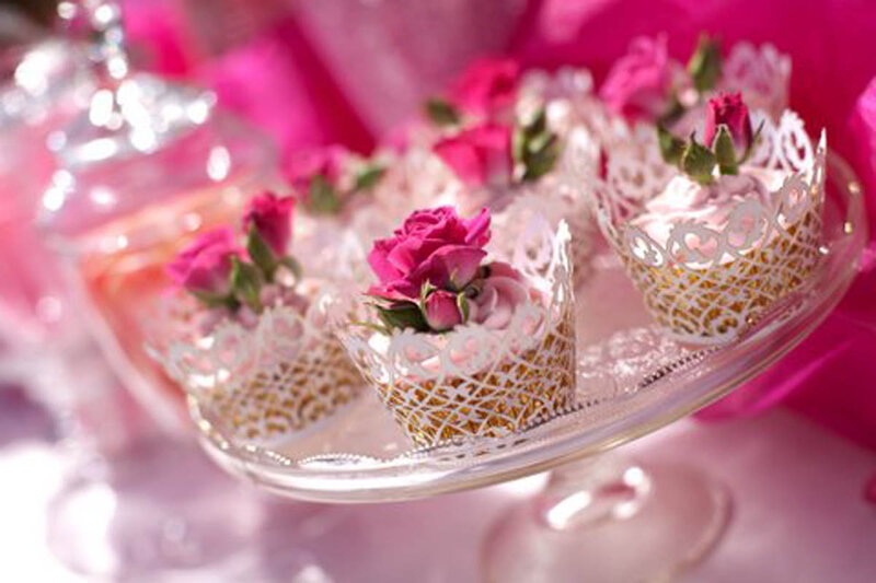 Cupcakes with Roses