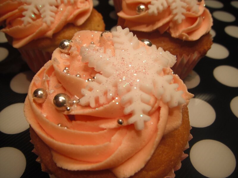 Cupcakes with Snowflakes