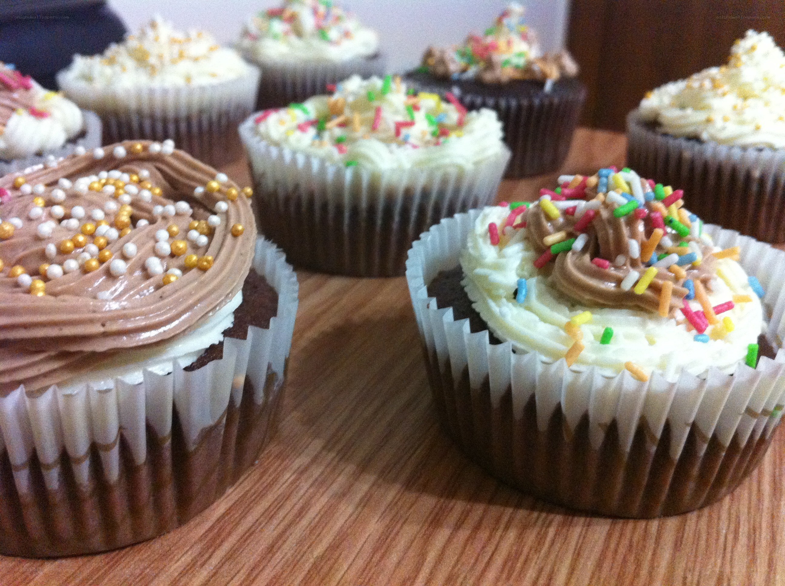Cupcakes with sprinkles