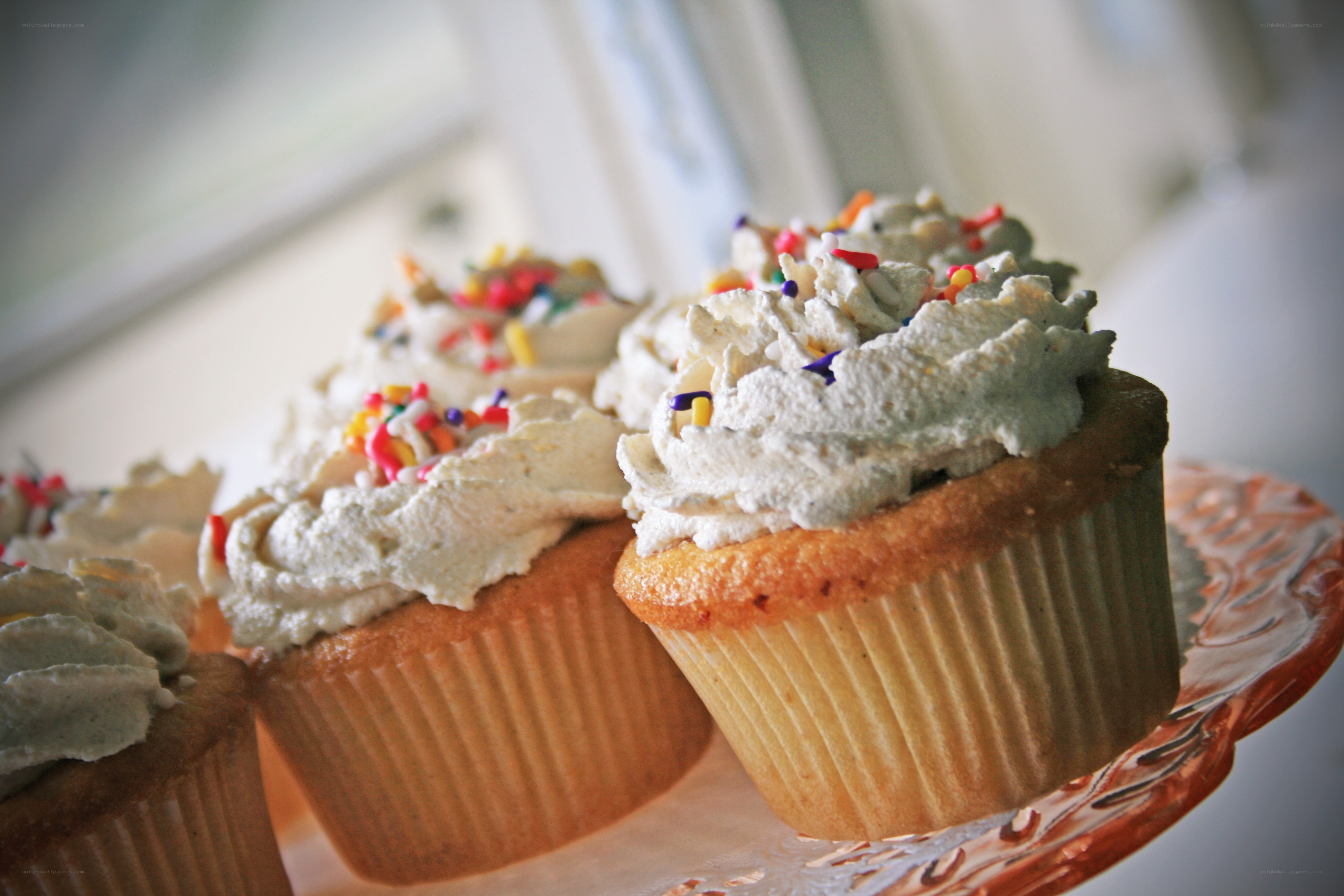 Cupcakes with sprinkles