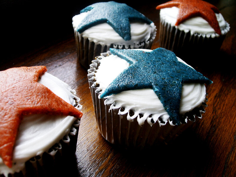 Cupcakes with Star Decorations