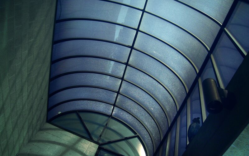 curved glass ceiling structure