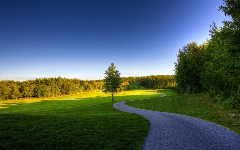 Curved Path on Golf Course
