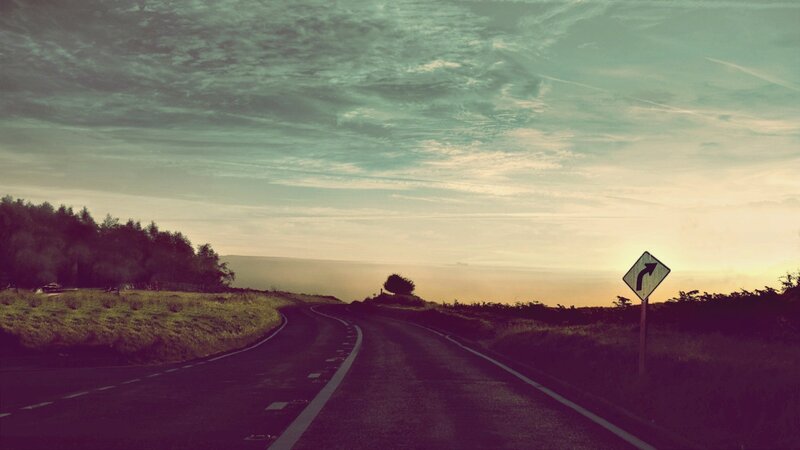 Curved Road at Sunset — Green