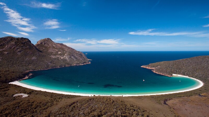 Curved White-sand Beach — Blue