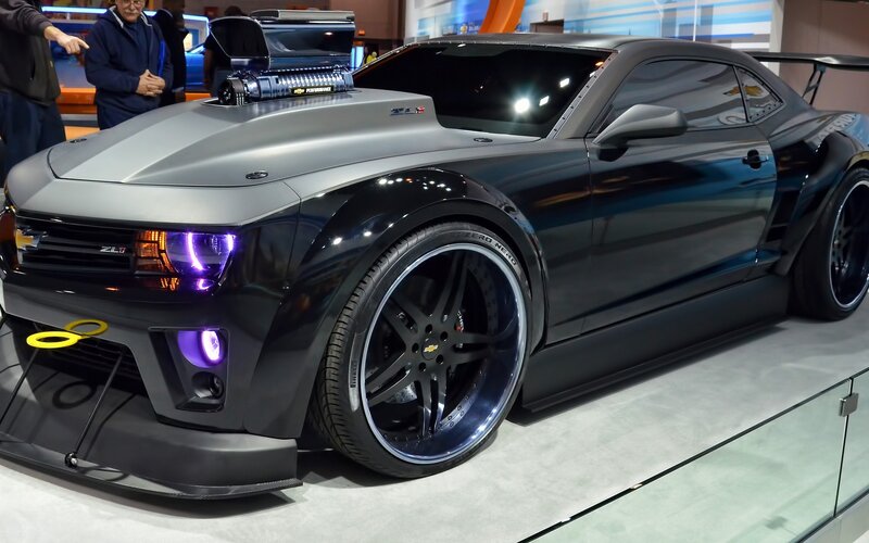 Custom Camaro Car — Black