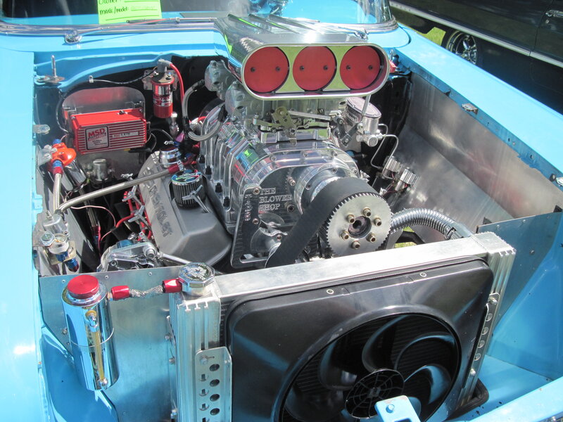 Custom Car Engine — Blue