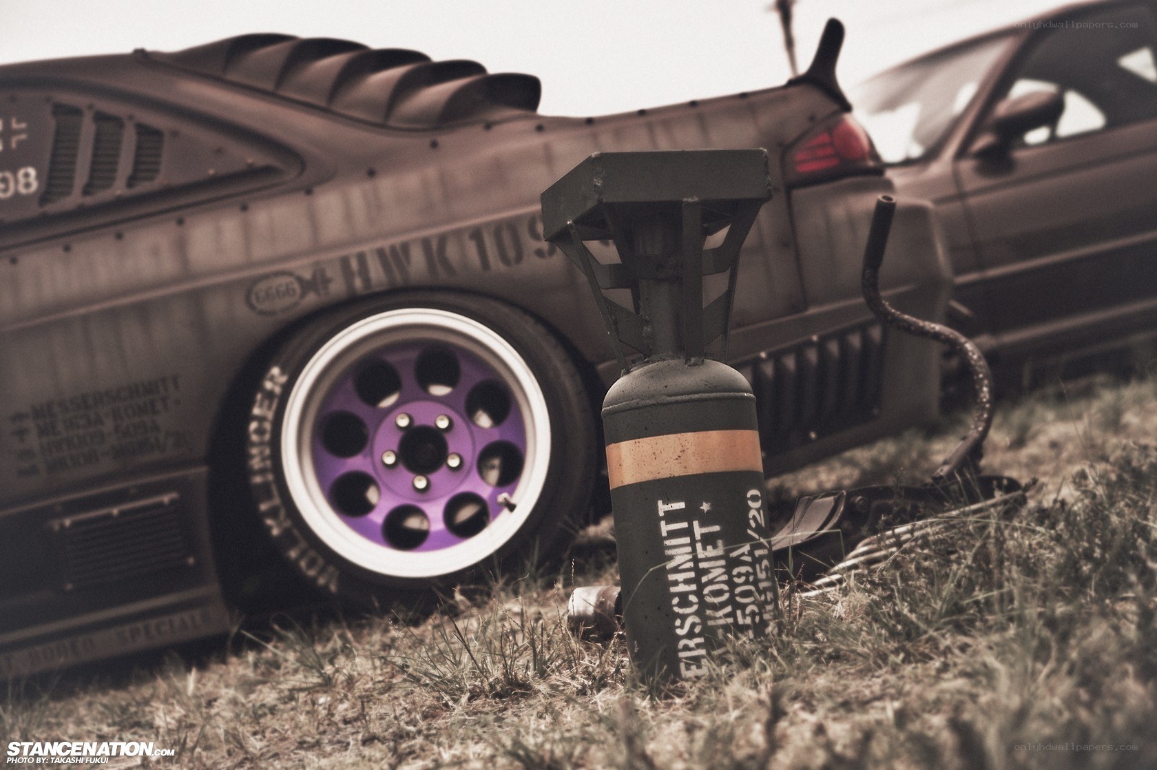 Custom car with bomb prop