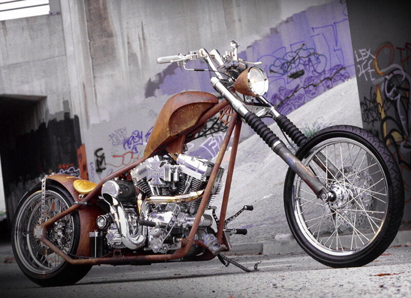 Custom Chopper Motorcycle — Brown, Urban