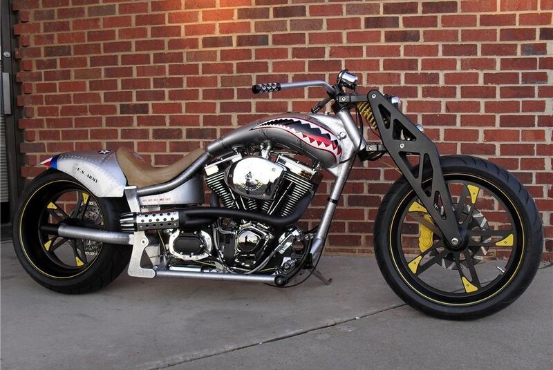 Custom Chopper Motorcycle — Silver, Bold
