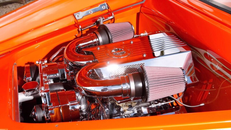 custom engine in orange car