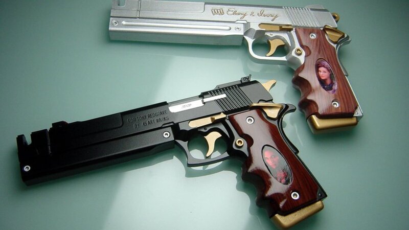 custom engraved pistols
