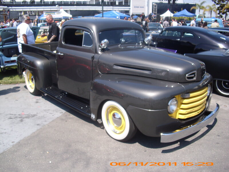 Custom Gray Pickup Truck — Outdoor