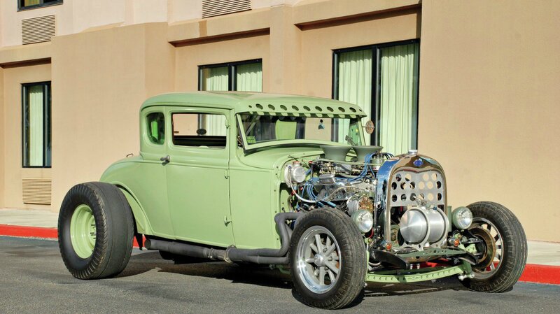Custom Green Hot Rod — Calm