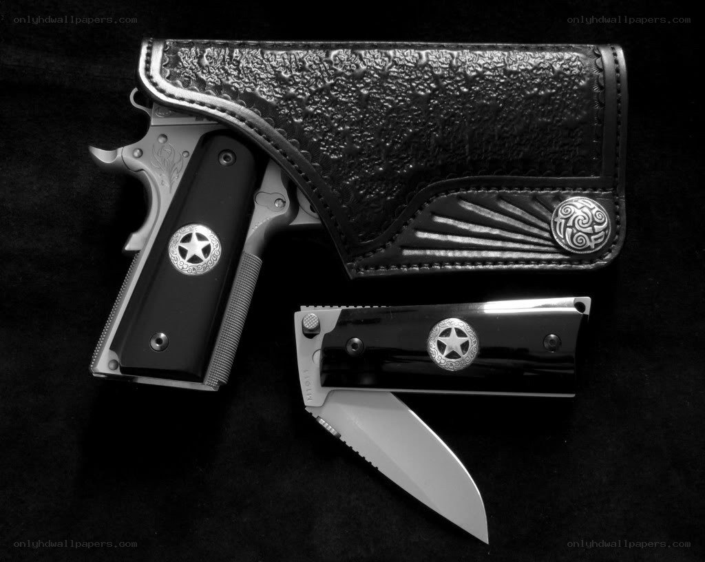 Custom gun and knife set