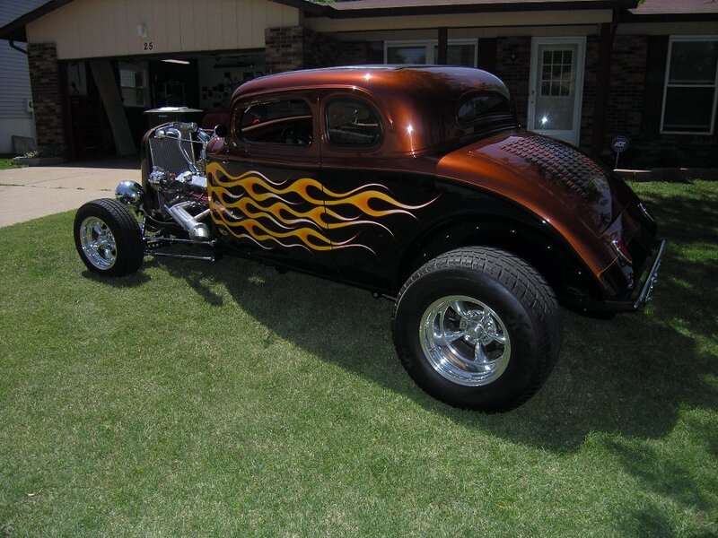Custom Hot Rod Car — Brown
