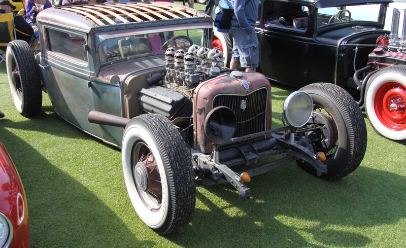 Custom Hot Rod Car — Green, Outdoor