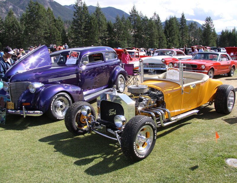 Custom Hot Rod Car — Yellow