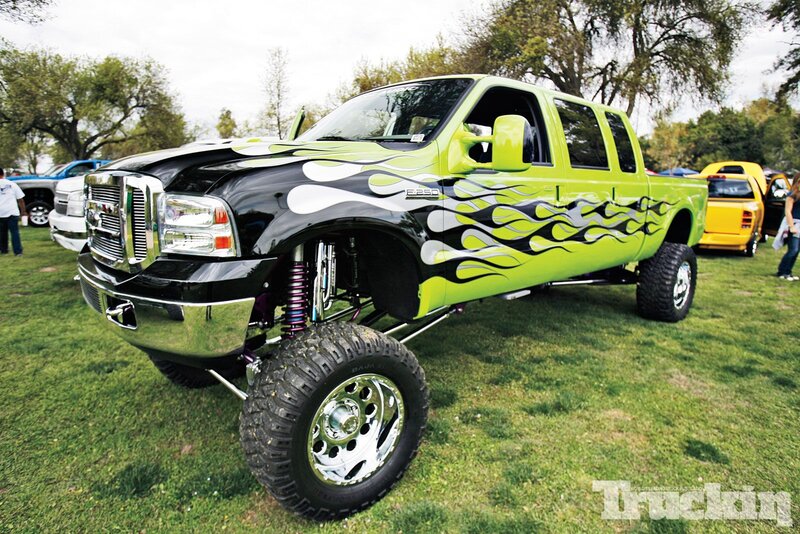 Custom Lifted Truck — Green