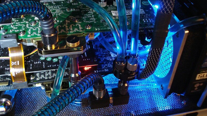 Custom Liquid-cooled Computer — Blue