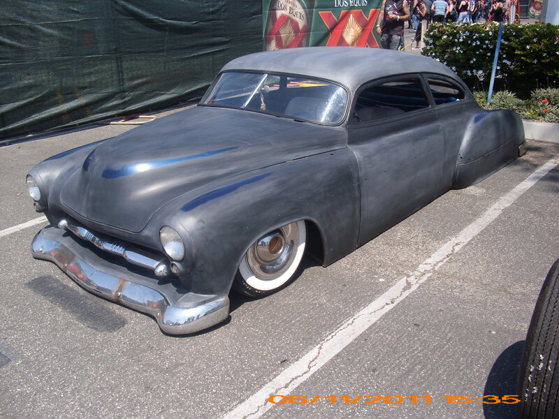 Custom Lowrider Car — Gray, Outdoor