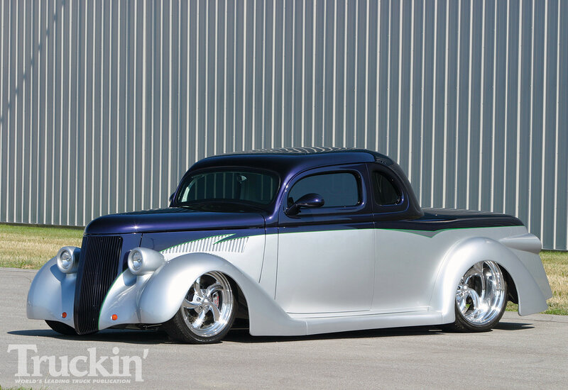 Custom Lowrider Car — Silver