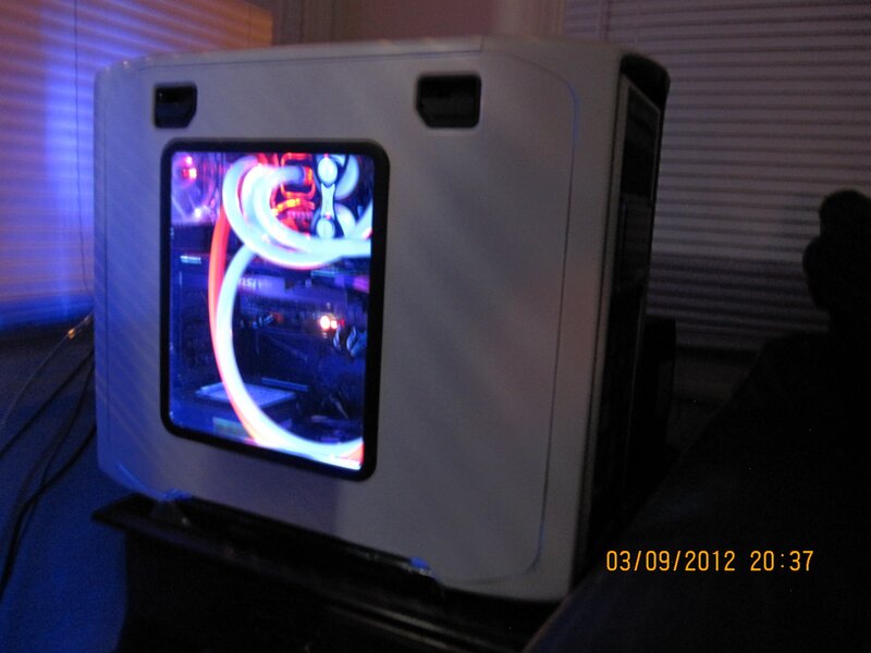 Custom Pc Case — White