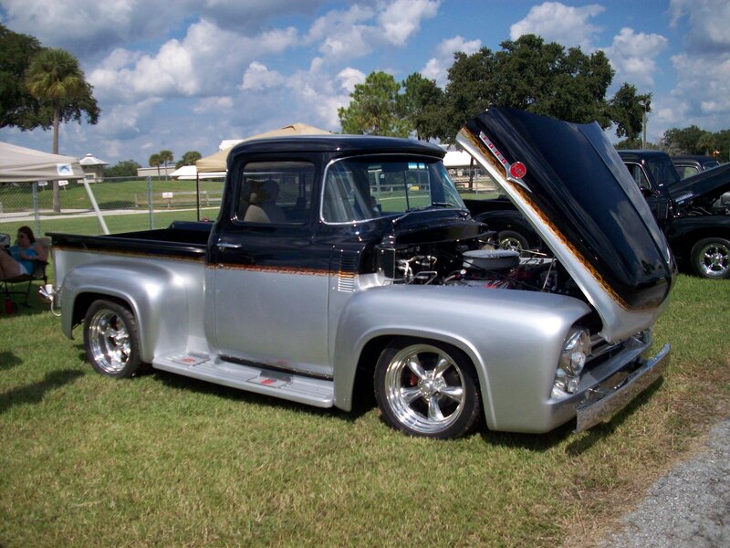 Custom Pickup Truck — Silver, Outdoor