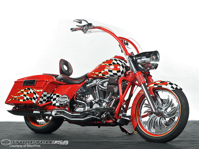 Custom Red Motorcycle — Showcase, Photograph, Saddlebags