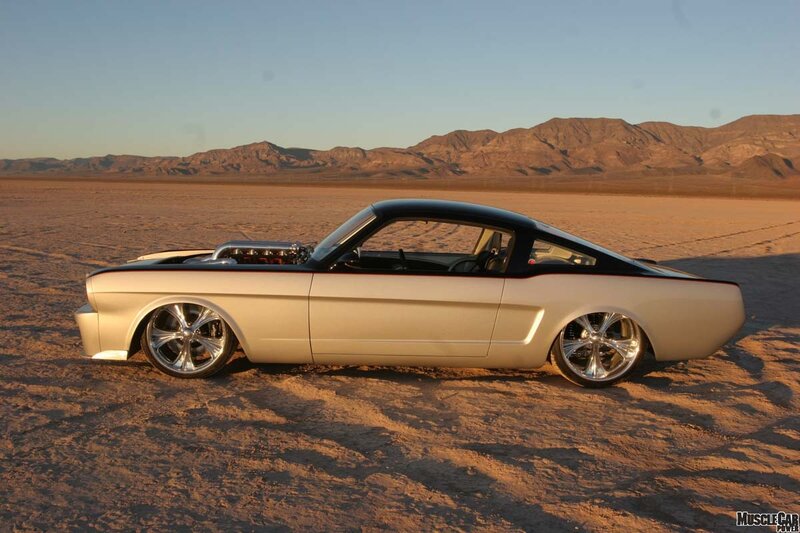Custom Silver Muscle Car