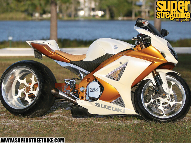 Custom Suzuki Sportbike — White