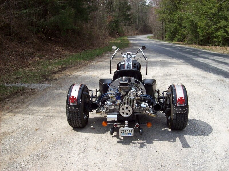 Custom Three-wheeled Motorcycle — Black